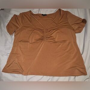 Willow Ruched Short Sleeve Blouse